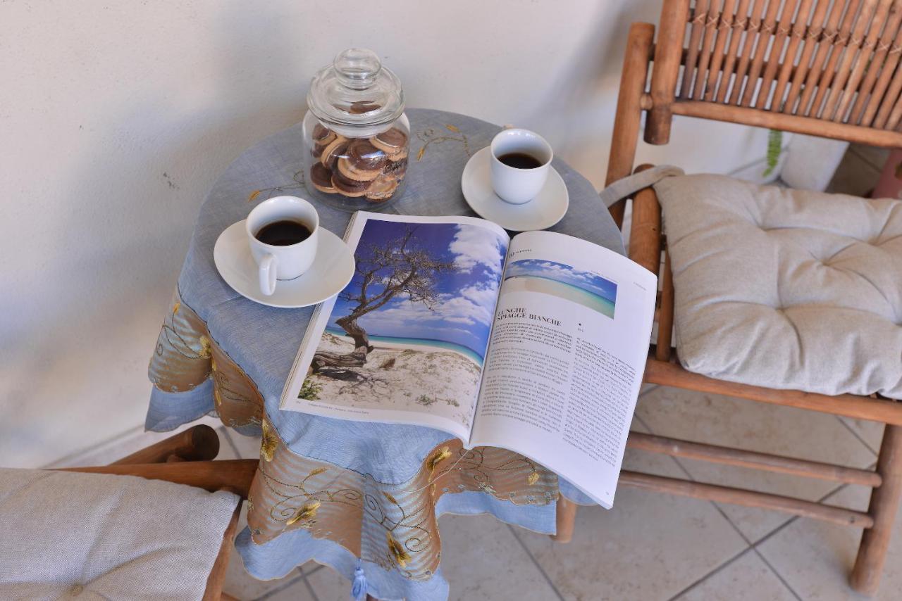 IzzHome Blue Sea Pula Extérieur photo